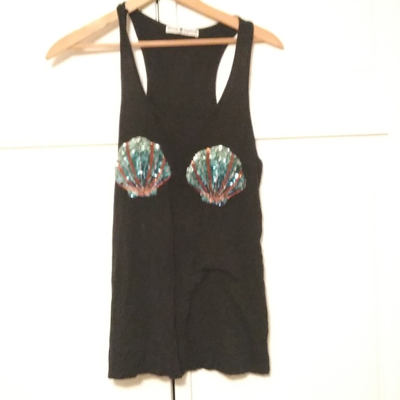 Cute Tank top - Picture 1 of 4